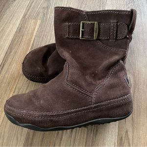 Fitflop Womens sz 8 Superboot Brown Suede Ankle Boots Buckle Wobbleboard